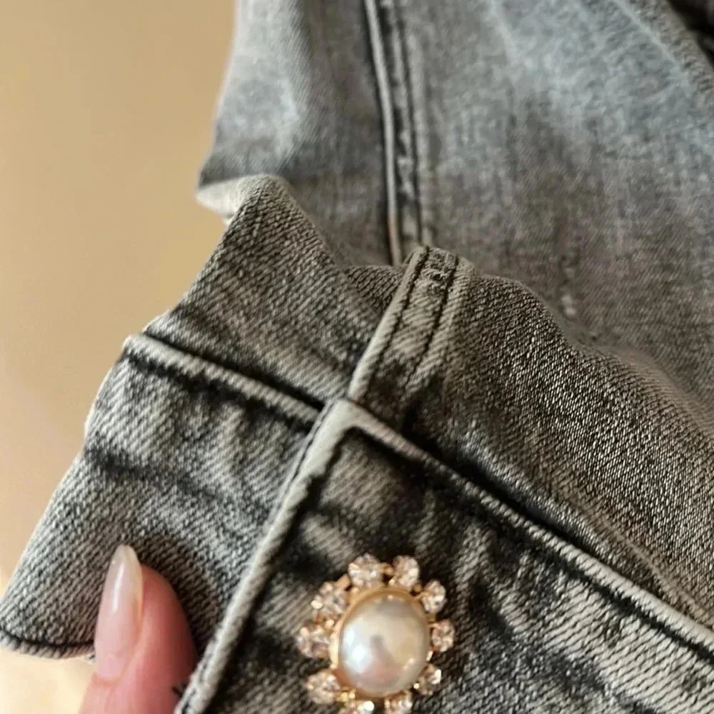 Express gorgeous embellished